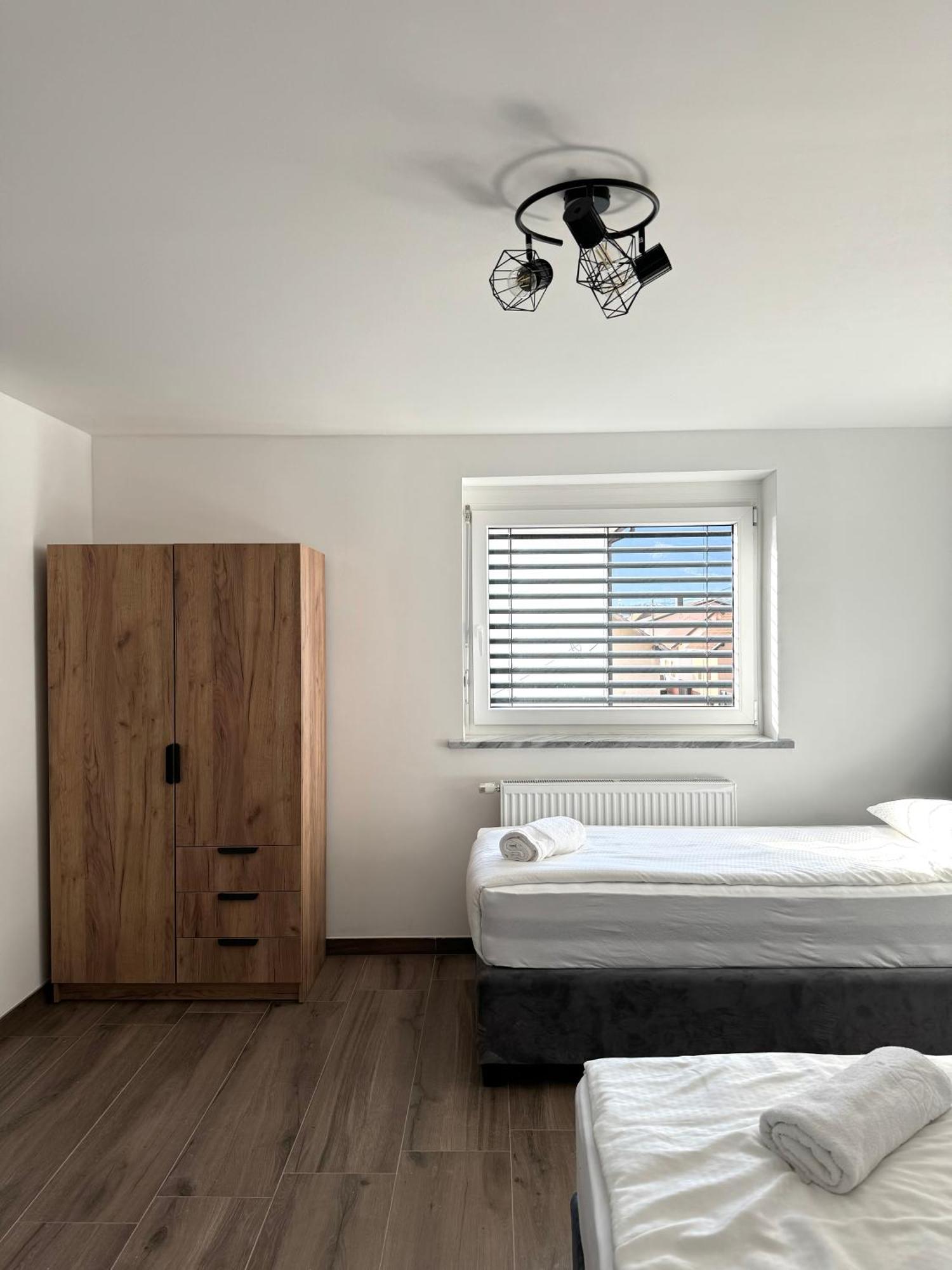 L&L Rooms ماريبور المظهر الخارجي الصورة
